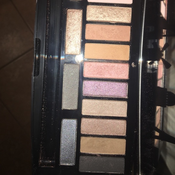 Lancôme and huda beauty pallet - Picture 1 of 4